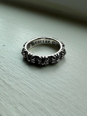 Vintage Silver Tone Ring - Y2K / Edgy Unisex Style